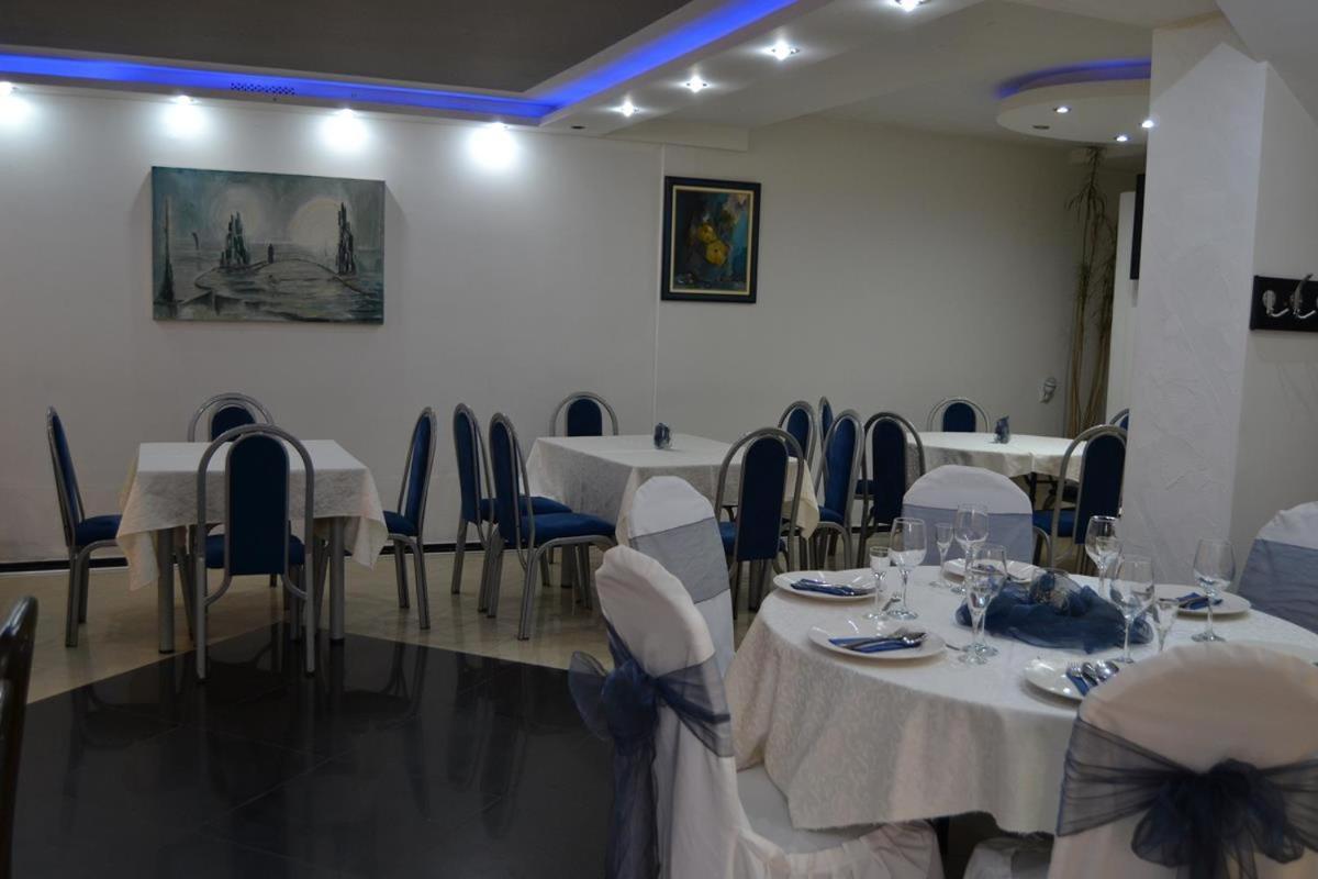Lira Excellent Nis Hotel Exterior photo